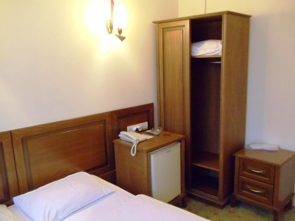 Reis Hotel Sinop Chambre photo